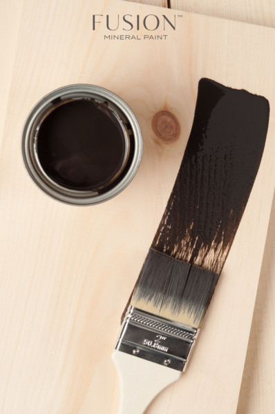 fusion-mineral-paint_stain-finishing-oil-all-in-one_08-3
